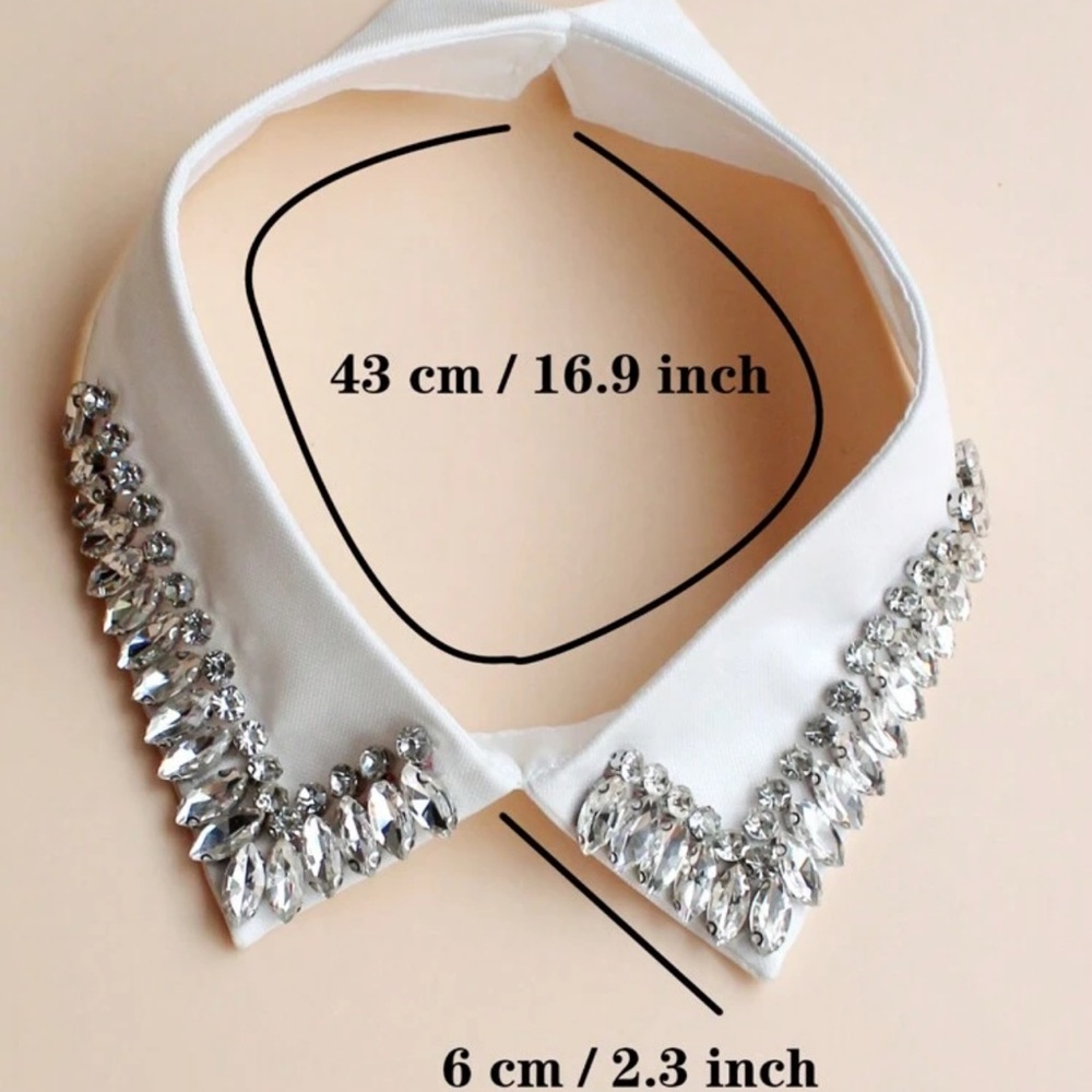 💎 Embellished Dickey Collar 💎 - Picture 3 of 6